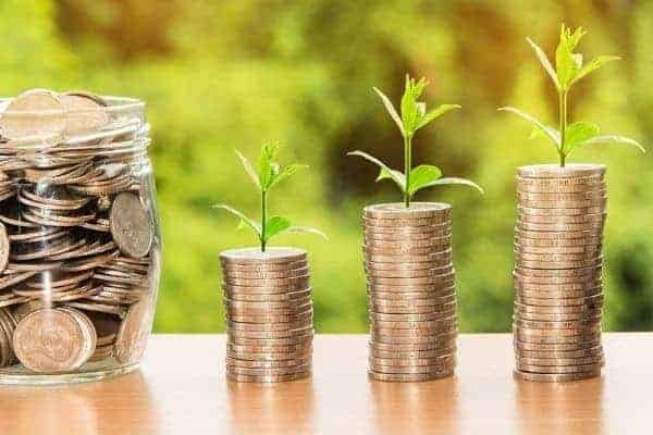 foto de pilhas de moedas simbolizando tema o rendimento Nubank