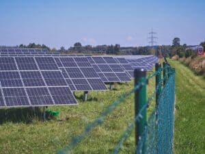 Fazenda solar o que é, como funciona, lucro e mais